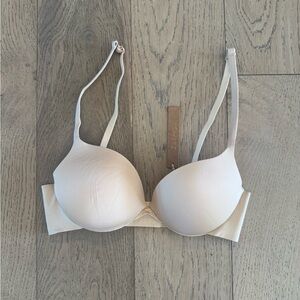 SKIMS Ultimate Push Up Plunge Bra Sand 32C